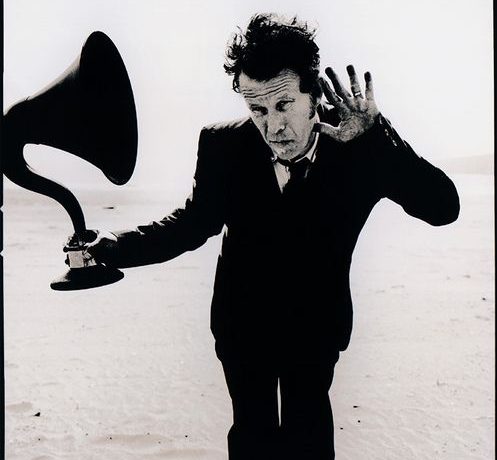 Votre voix ne s'entend pas ? Tom Waits photographié par Anton Corbijn